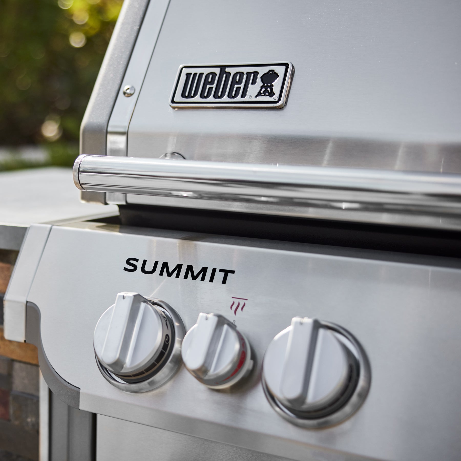 Summit® SB38 Built-In Gas Barbecue Stainless Steel (Natural Gas)