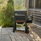 Weber® Searwood® 600 Pellet Barbecue