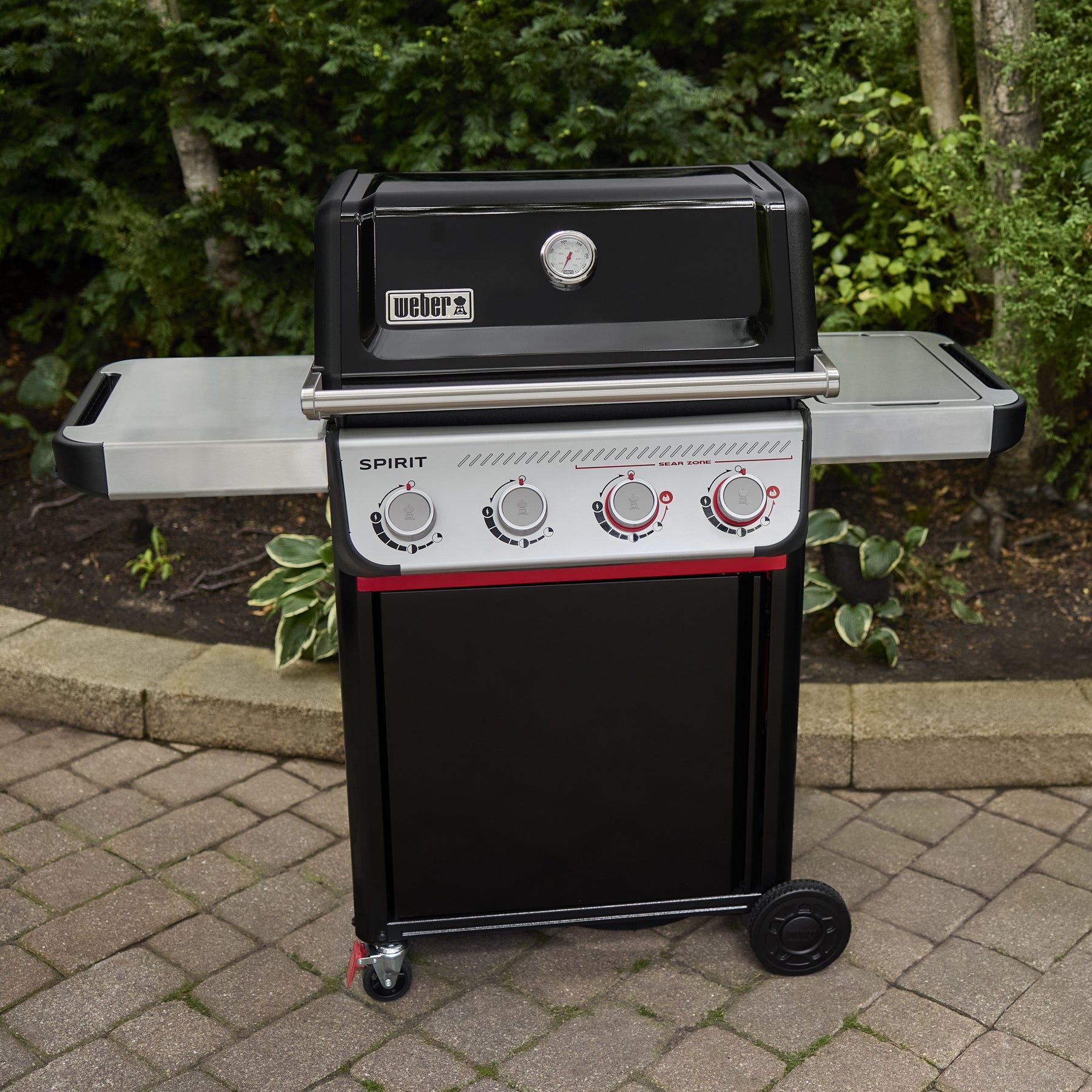 Weber® Spirit® E-425 4-Burner Gas Barbecue