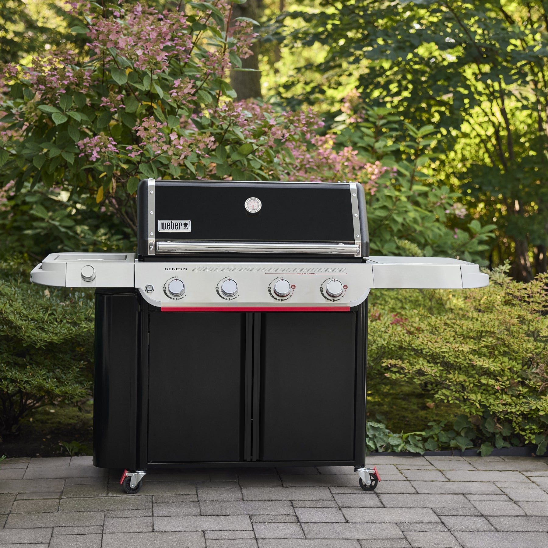 Weber® Genesis® EP-435 4-Burner Gas Barbecue
