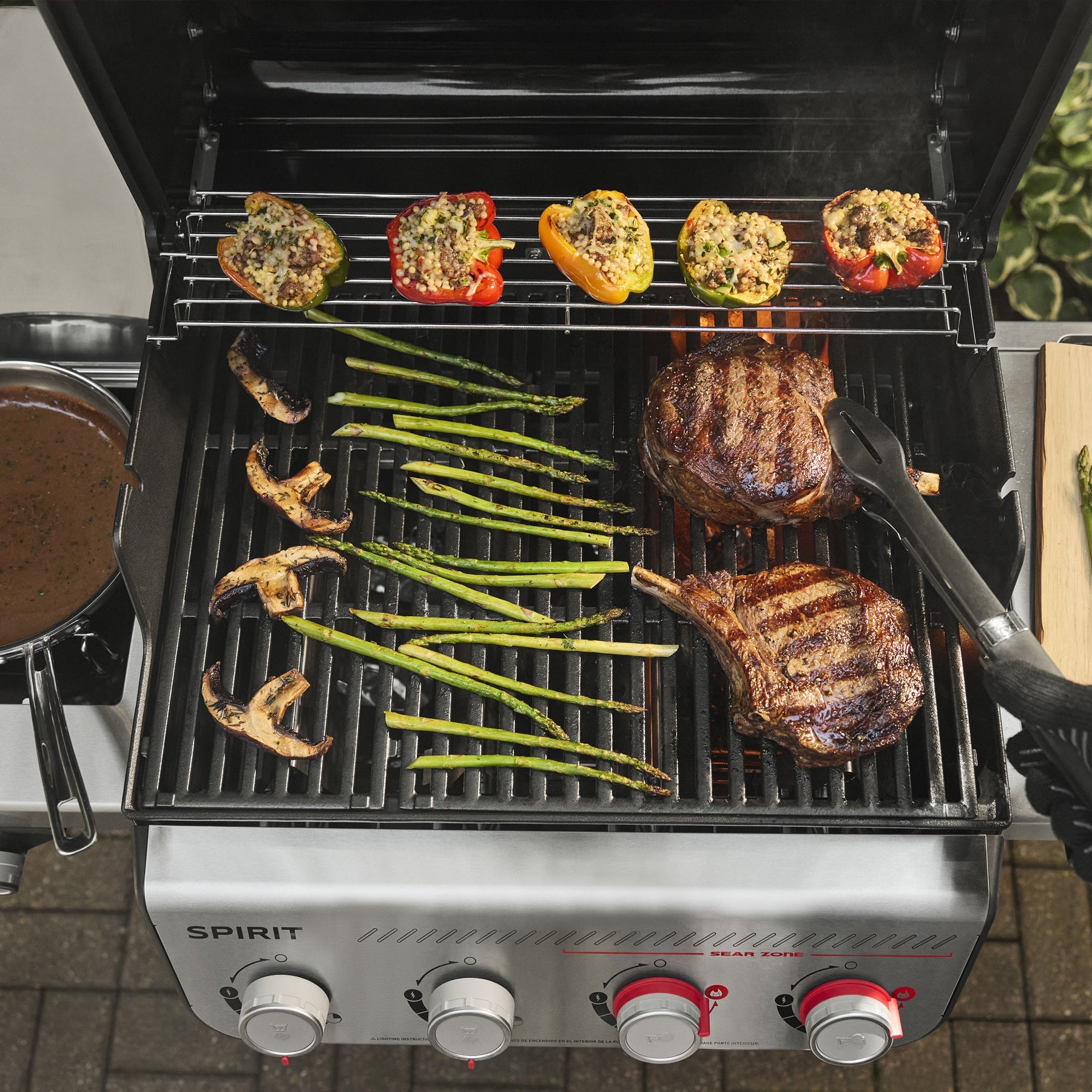 Weber® Spirit® E-435 4-Burner Gas Barbecue