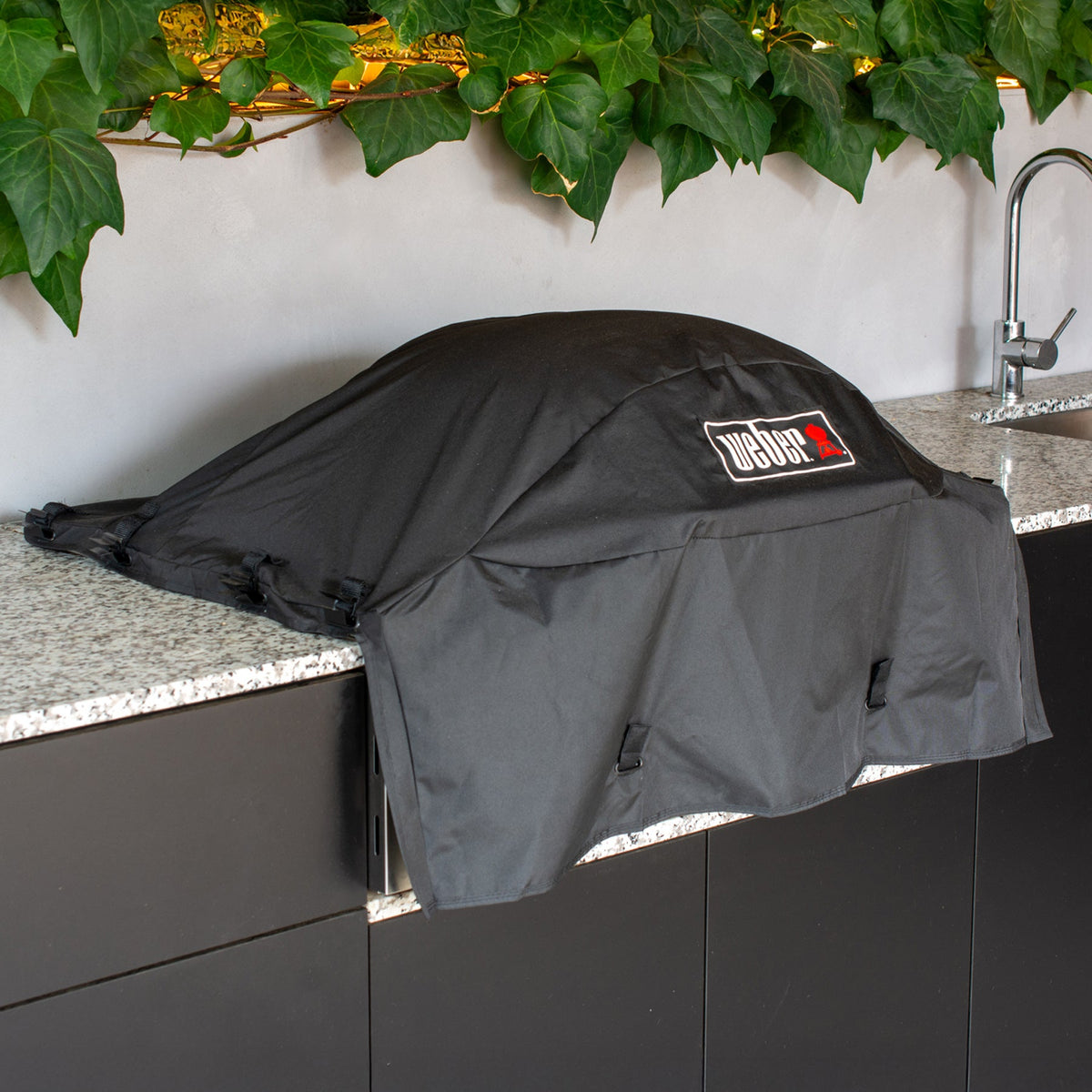 Weber® Built-in Q® Premium Barbecue Cover