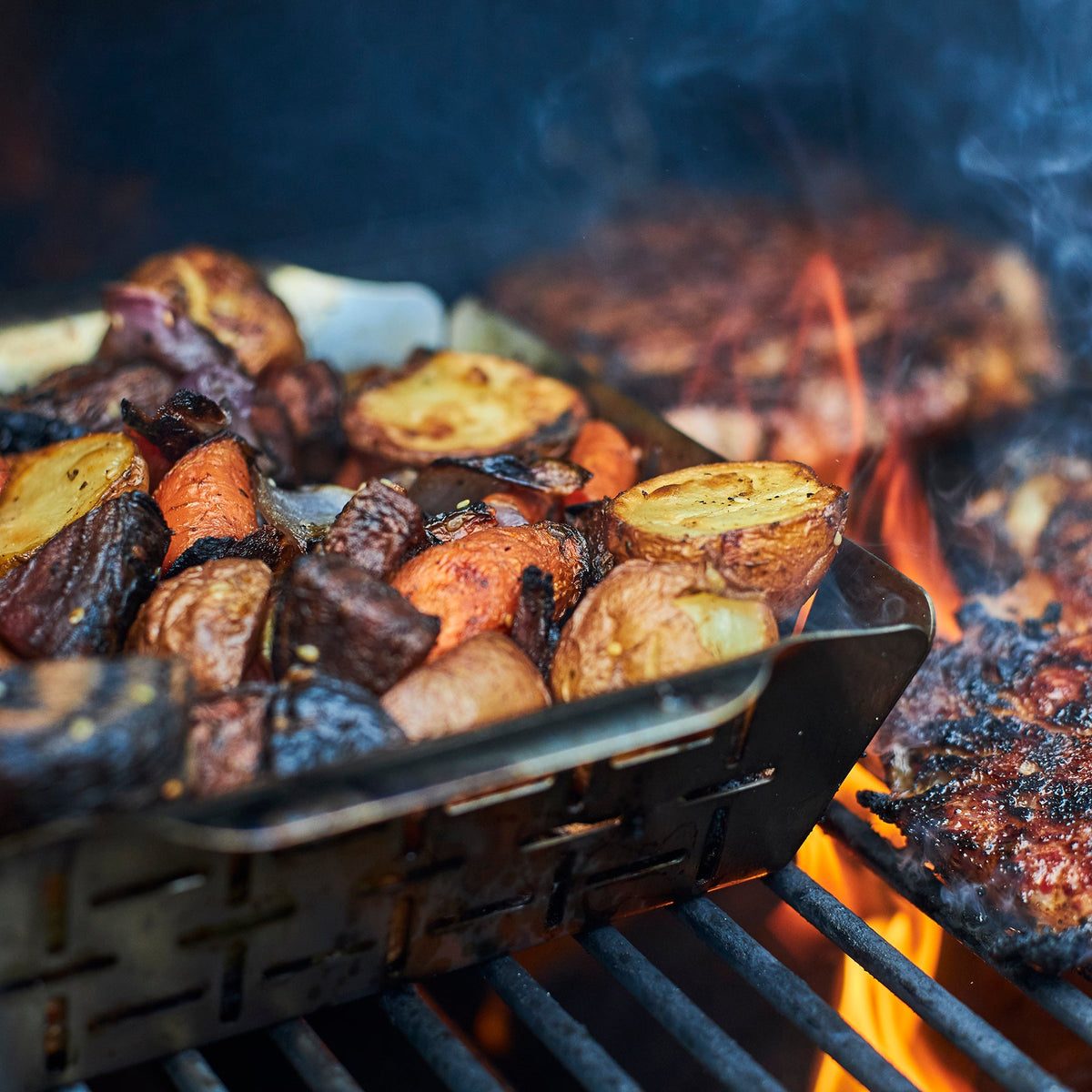 Deluxe Grilling Basket