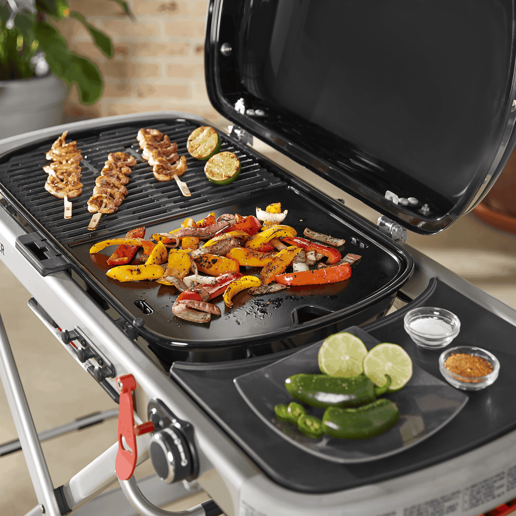 Griddle – Weber Traveler barbecue