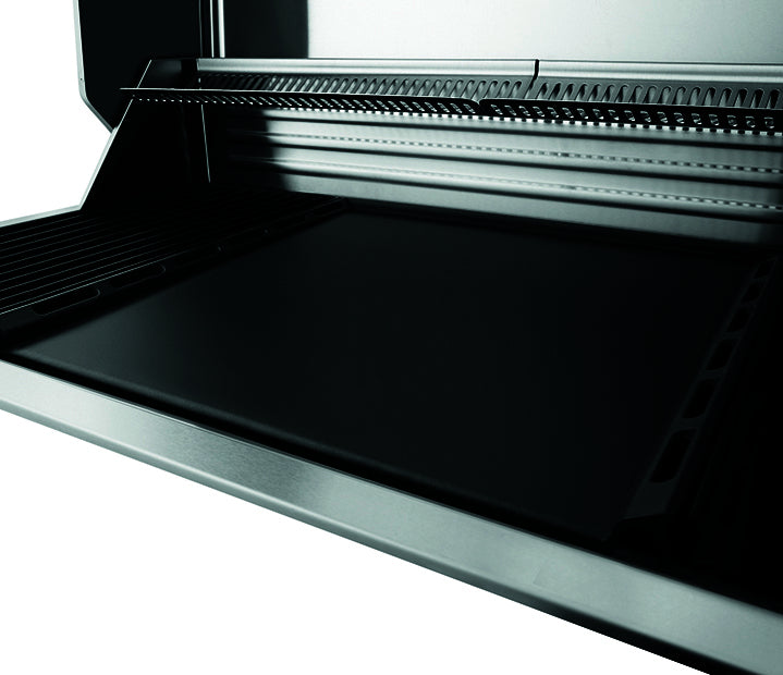 Beefeater Proline FFD BBQ with Hood
