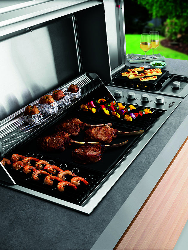 Beefeater Proline FFD BBQ with Lid