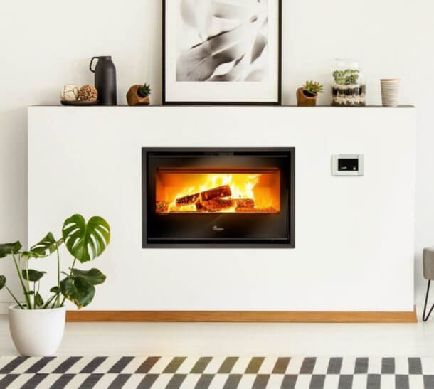 Lacunza Silver 1000 Inbuilt Wood Fire