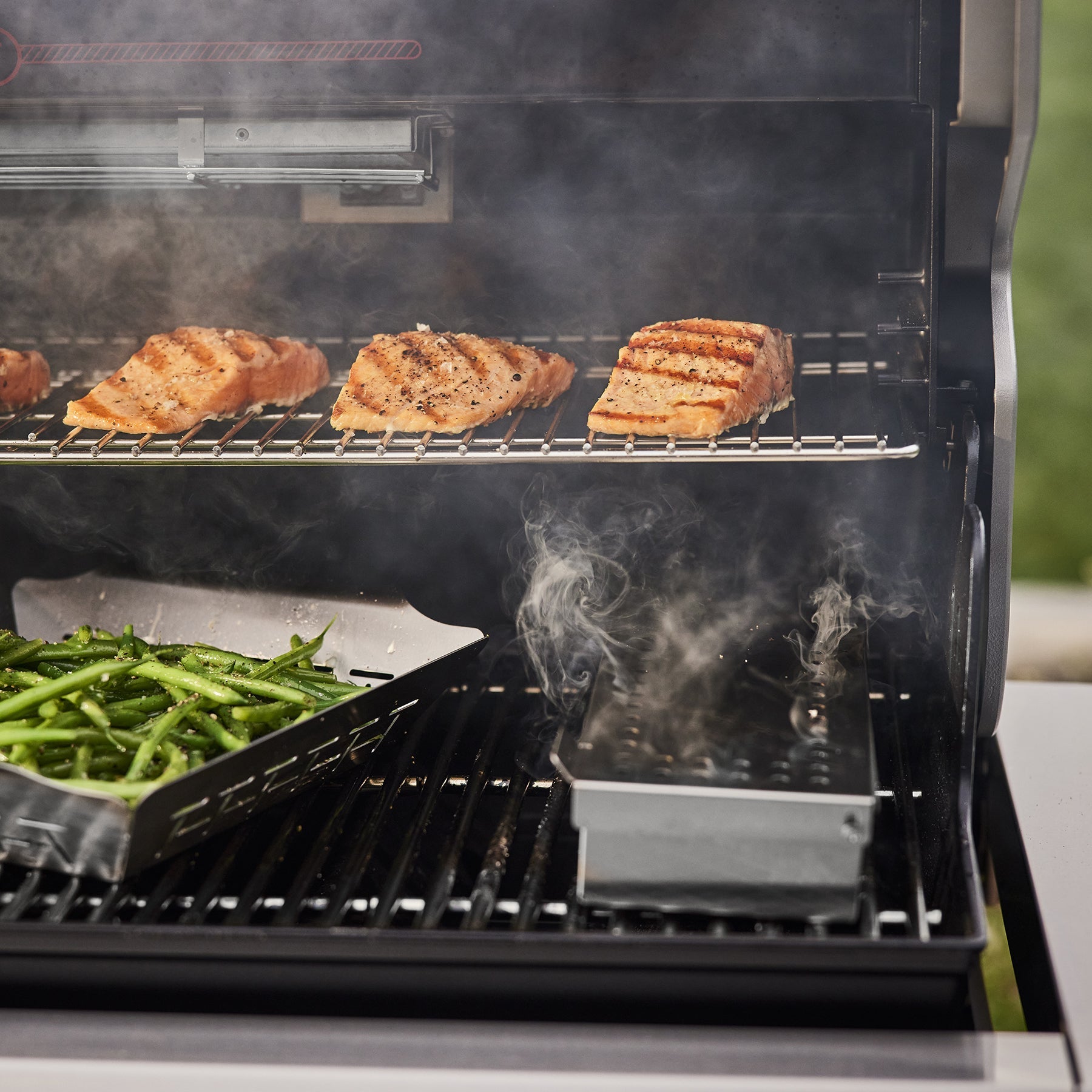 Summit® SB38 Built-In Gas Barbecue Stainless Steel (Natural Gas)