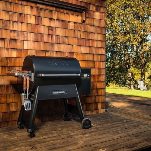 Traeger Ironwood Series 885 Pellet Grill