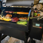 Traeger PRO 780 Pellet Grill - Black