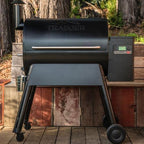 Traeger PRO 780 Pellet Grill - Black