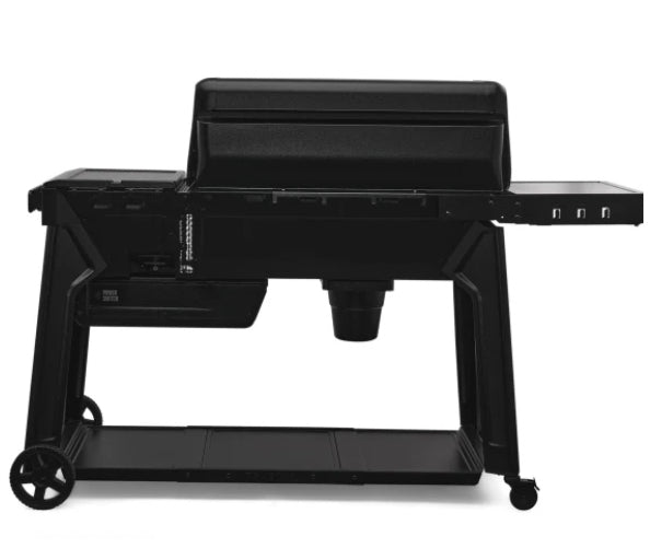 TRAEGER Woodridge Pro grill