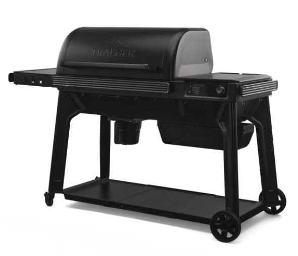TRAEGER Woodridge Pro grill