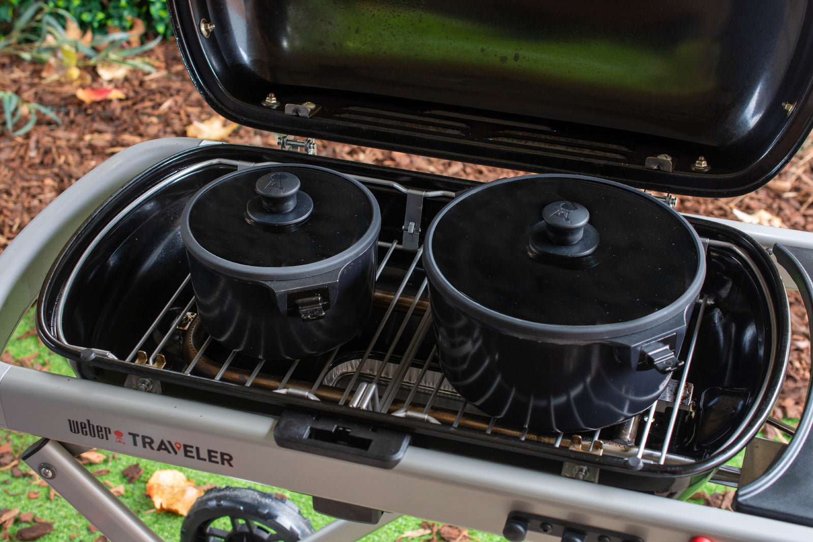 Weber Traveler Casserole Dish