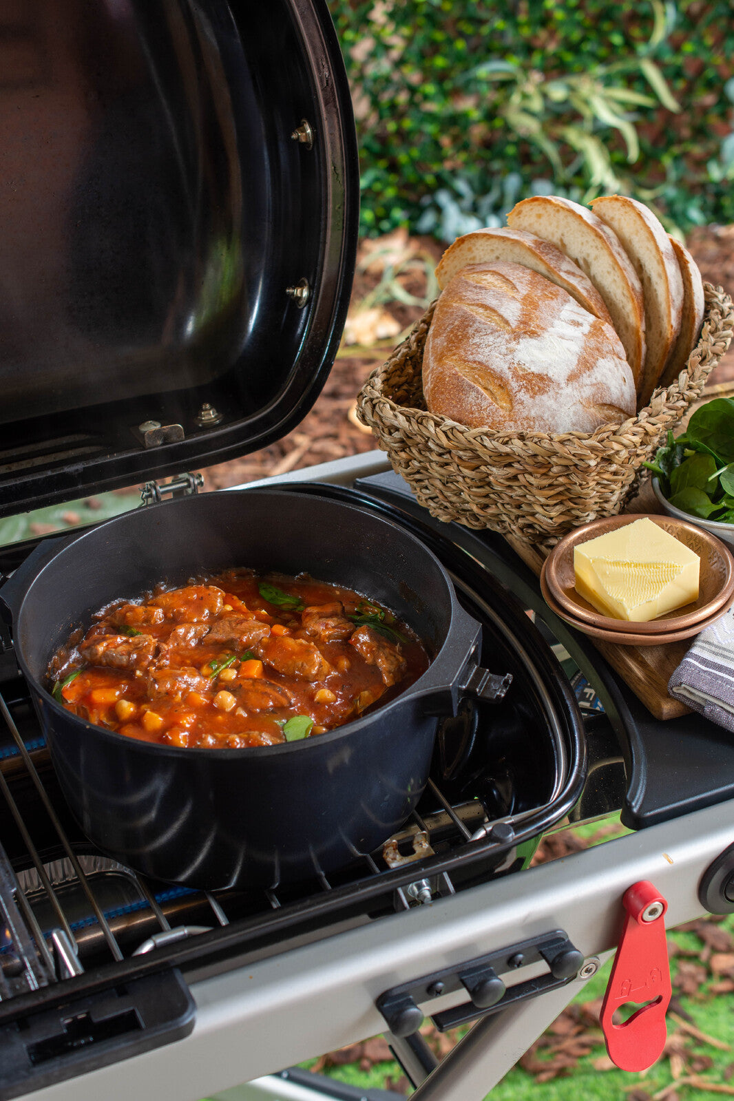 Weber Traveler Casserole Dish